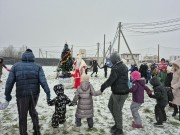 Предновогодний праздник уже в посёлке